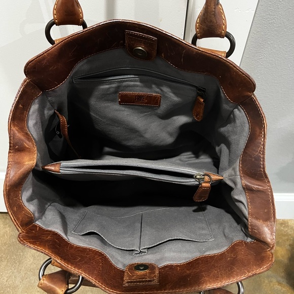 Frye cognac leather Melissa tote (large) and matching zip around (large) wallet - Picture 6 of 14